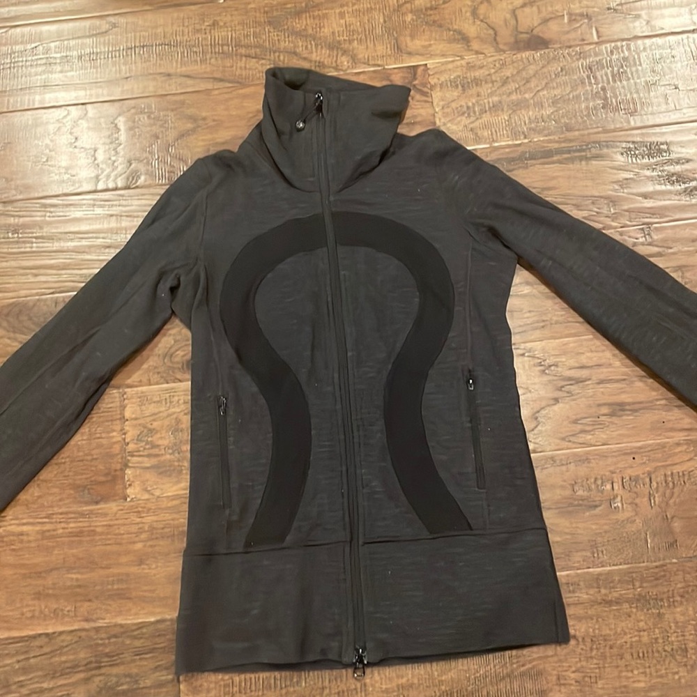 Lululemon full zip jacket